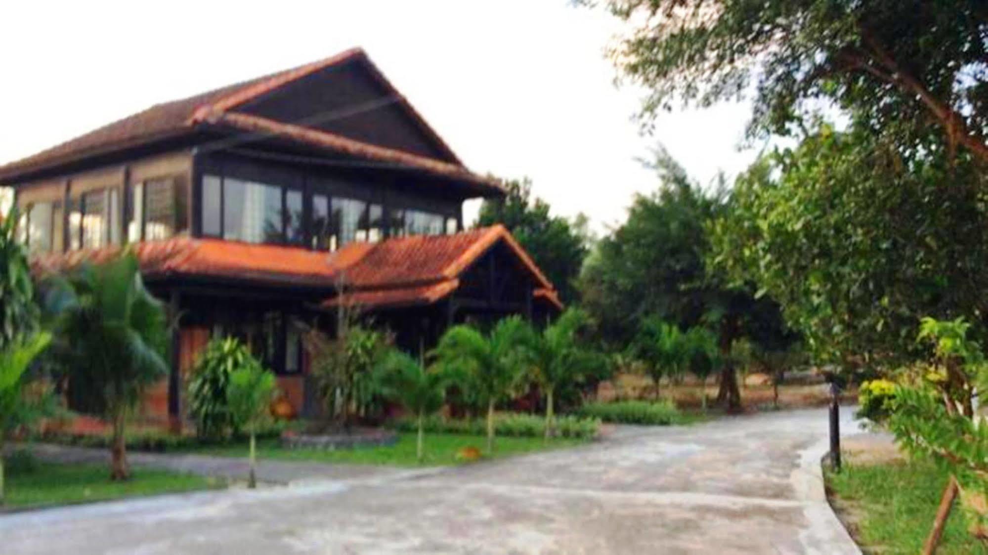 Huong Toan Resort Дуонг-Донг Экстерьер фото