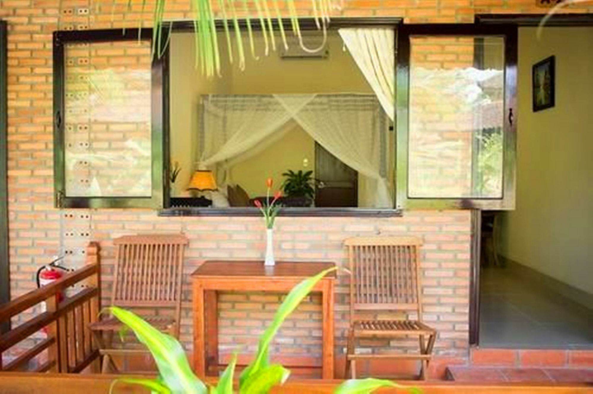 Huong Toan Resort Дуонг-Донг Экстерьер фото